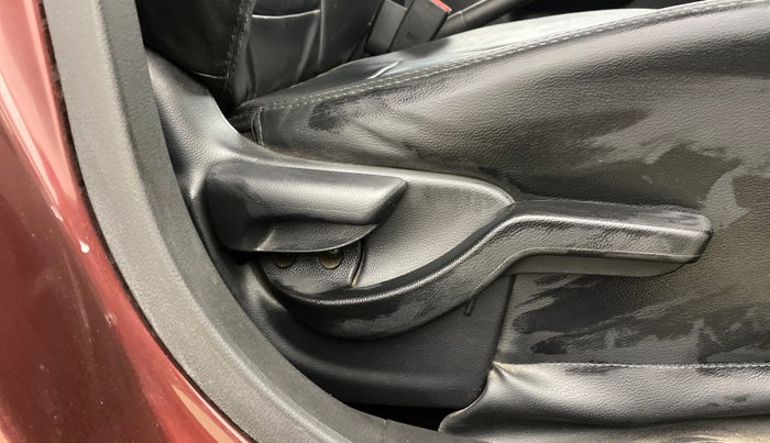 2017 Honda BR-V 1.5L I-VTEC V CVT, Petrol, Automatic, 36,084 km, Driver Side Adjustment Panel