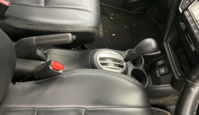 2017 Honda BR-V 1.5L I-VTEC V CVT, Petrol, Automatic, 36,084 km, Gear Lever