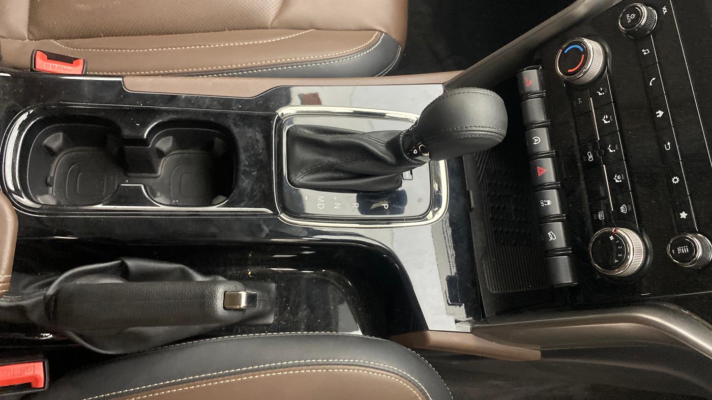 2025 Mahindra SCORPIO-N N Z8 S Petrol AT, Petrol, Automatic, 8,772 km, Gear Lever