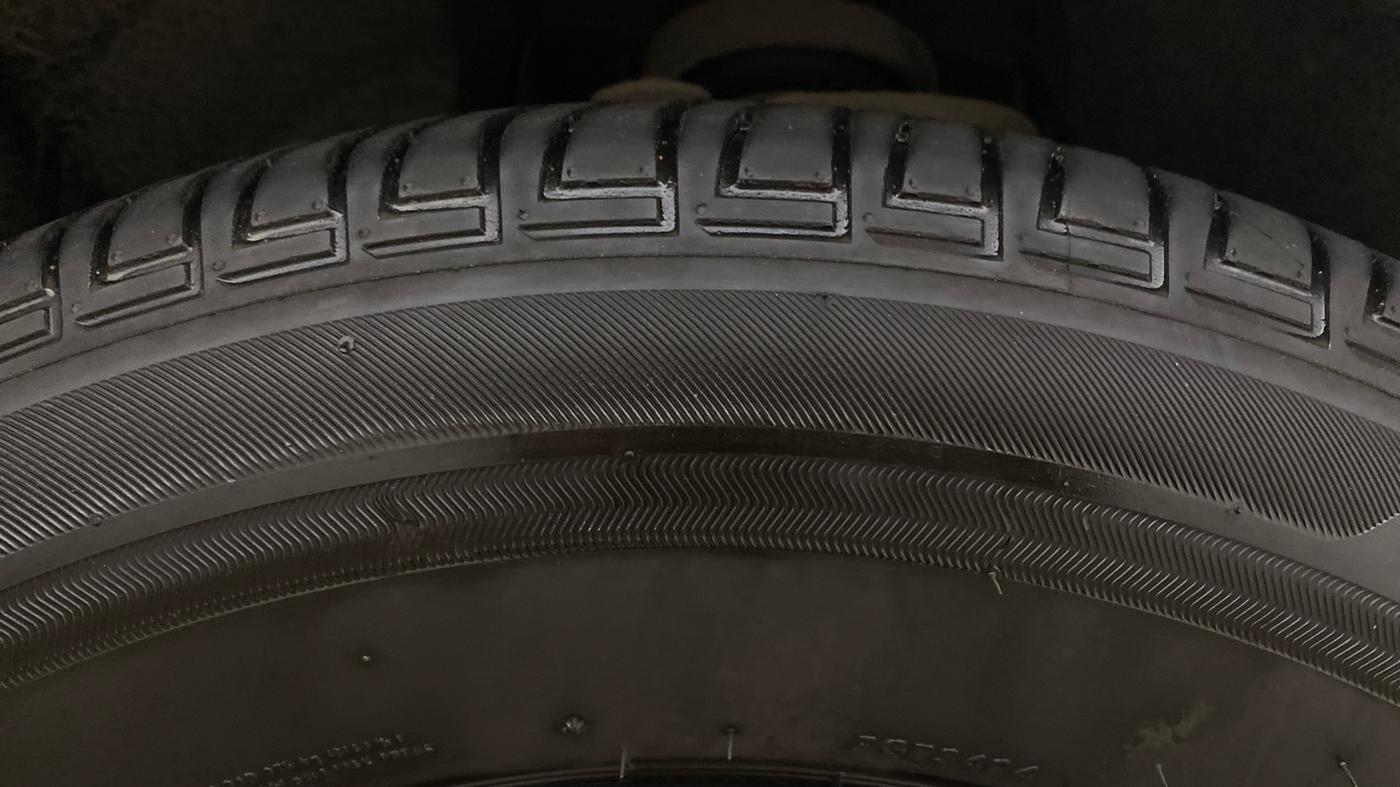 2025 Mahindra SCORPIO-N N Z8 S Petrol AT, Petrol, Automatic, 8,772 km, Right Front Tyre Tread