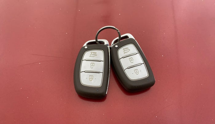 2018 Hyundai Elite i20 ASTA 1.2 (O), Petrol, Manual, 48,735 km, Key Close Up