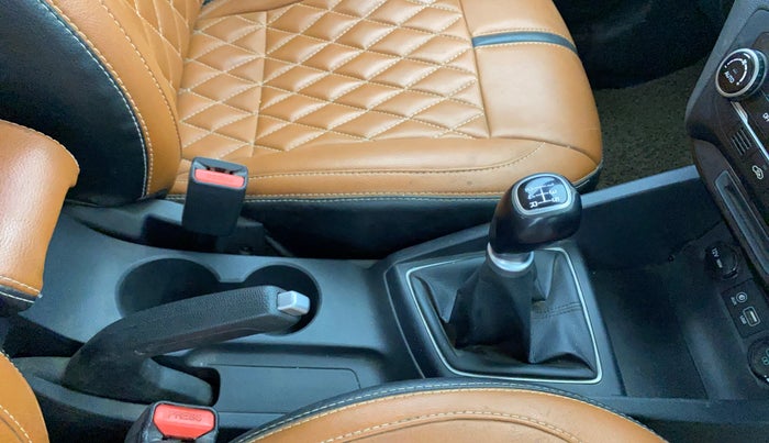 2018 Hyundai Elite i20 ASTA 1.2 (O), Petrol, Manual, 48,735 km, Gear Lever