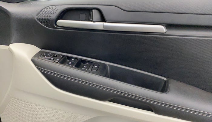 2023 KIA SONET HTX 1.0 TURBO PETROL IMT, Petrol, Manual, 21,705 km, Driver Side Door Panels Control