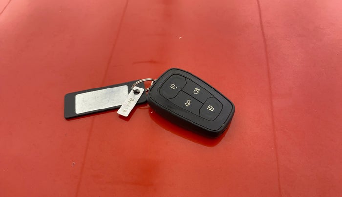 2020 Tata NEXON XZA PLUS PETROL, Petrol, Automatic, 16,425 km, Key Close Up