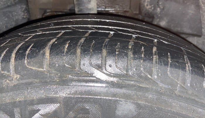 2021 Tata NEXON XZ PLUS PETROL, Petrol, Manual, 40,104 km, Right Front Tyre Tread