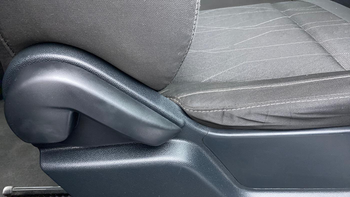 2018 Ford Ecosport 1.5 TREND+ TDCI, Diesel, Manual, 51,269 km, Driver Side Adjustment Panel