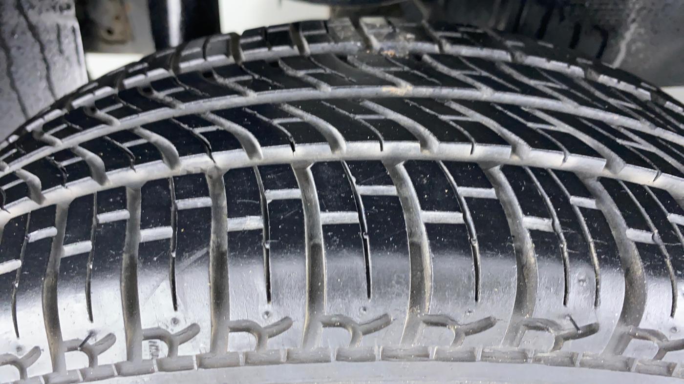 2016 Tata Nano TWIST XTA, Petrol, Automatic, 4,472 km, Right Rear Tyre Tread