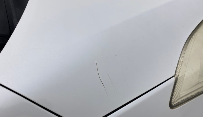 2014 Maruti Swift Dzire VXI, Petrol, Manual, 42,969 km, Bonnet (hood) - Slight discolouration