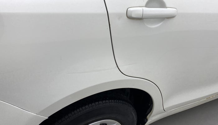 2014 Maruti Swift Dzire VXI, Petrol, Manual, 42,969 km, Right quarter panel - Minor scratches