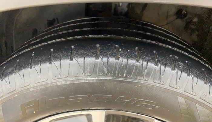 2021 KIA SONET HTX 1.0 IMT, Petrol, Manual, 61,182 km, Left Front Tyre Tread