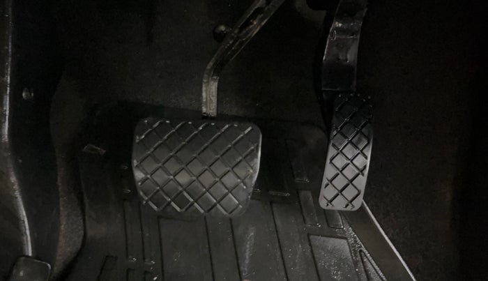 2022 Skoda SLAVIA AMBITION 1.0L TSI AT, Petrol, Automatic, 36,756 km, Pedals