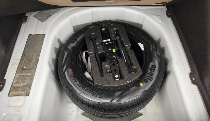 2022 Skoda SLAVIA AMBITION 1.0L TSI AT, Petrol, Automatic, 36,756 km, Spare Tyre