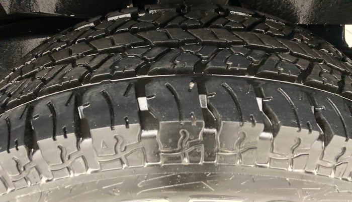 2021 Mahindra Thar LX PETROL HT 4WD AT, Petrol, Automatic, 5,227 km, Left Rear Tyre Tread