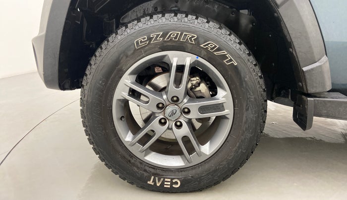 2021 Mahindra Thar LX PETROL HT 4WD AT, Petrol, Automatic, 5,227 km, Left Front Wheel