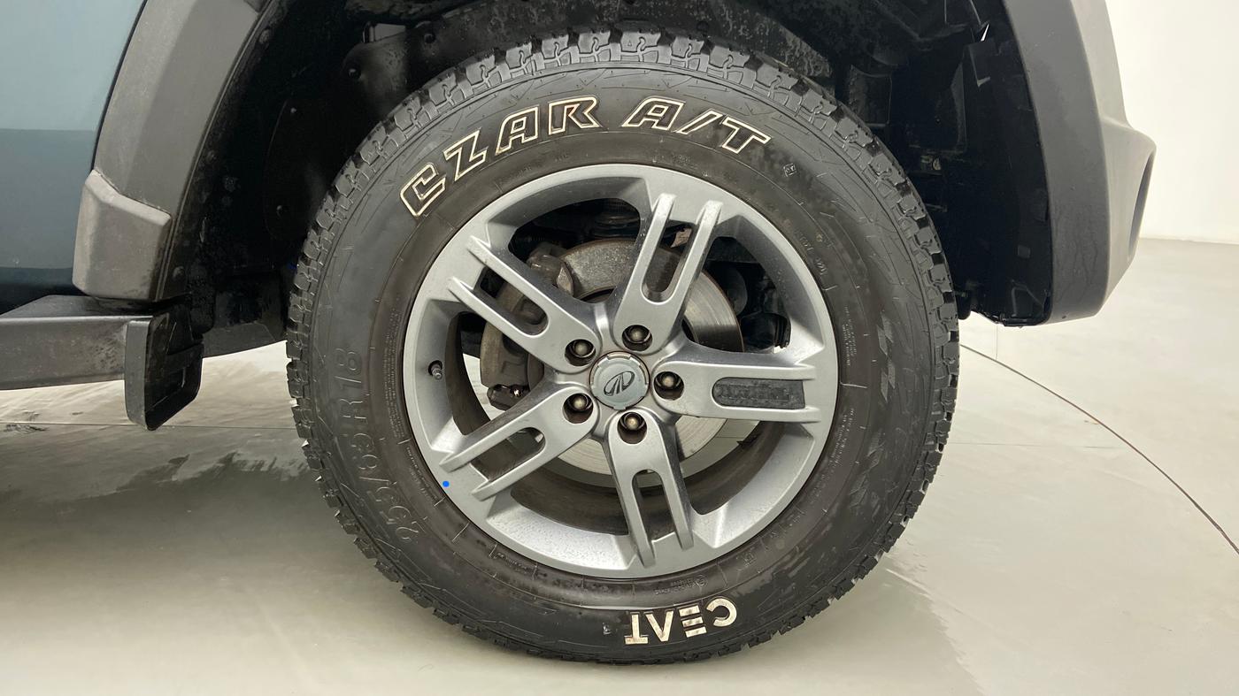 2021 Mahindra Thar LX PETROL HT 4WD AT, Petrol, Automatic, 5,227 km, Right Front Wheel