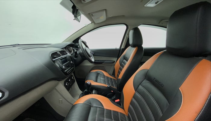 2016 Tata Tiago XZ 1.2 REVOTRON, Petrol, Manual, 86,415 km, Right Side Front Door Cabin
