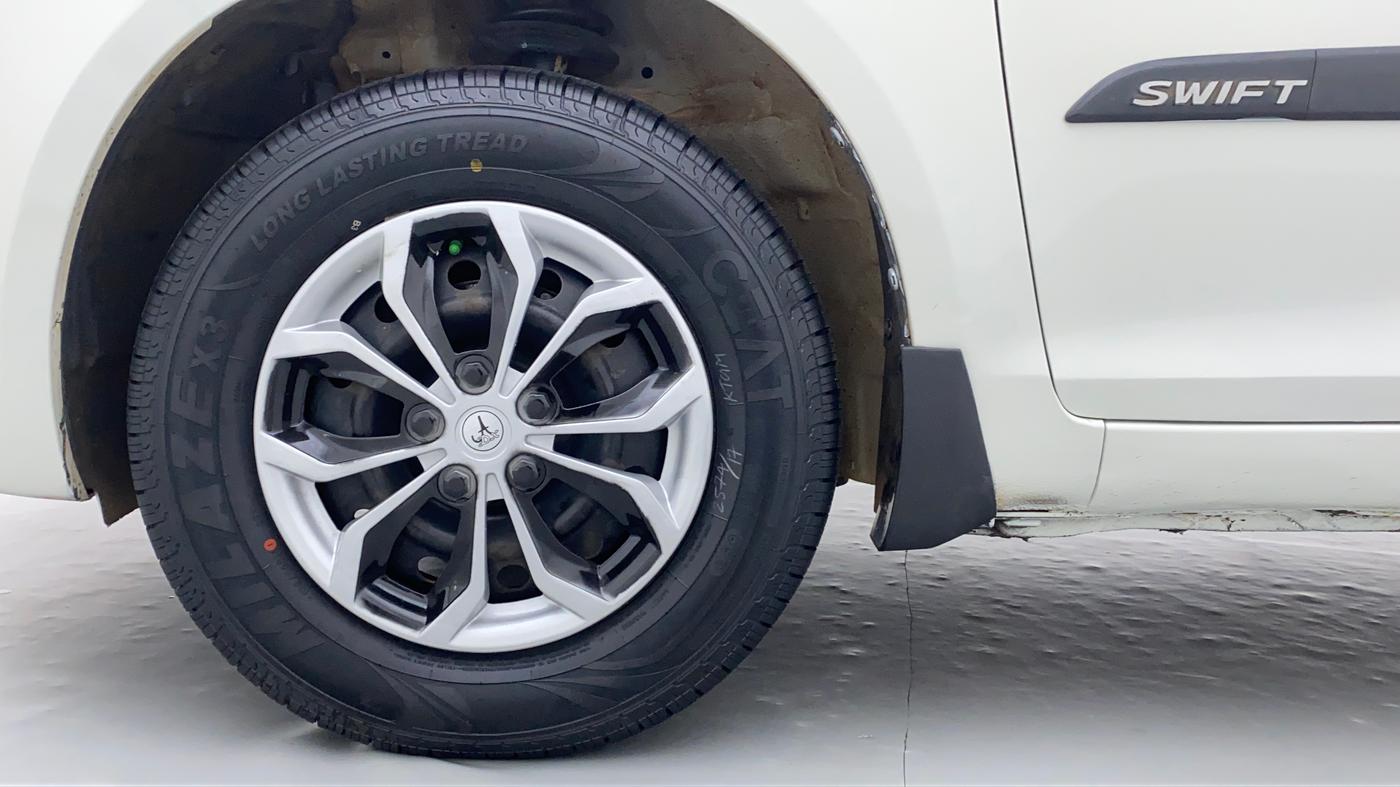 2013 Maruti Swift VXI D, Petrol, Manual, 86,374 km, Left Front Wheel