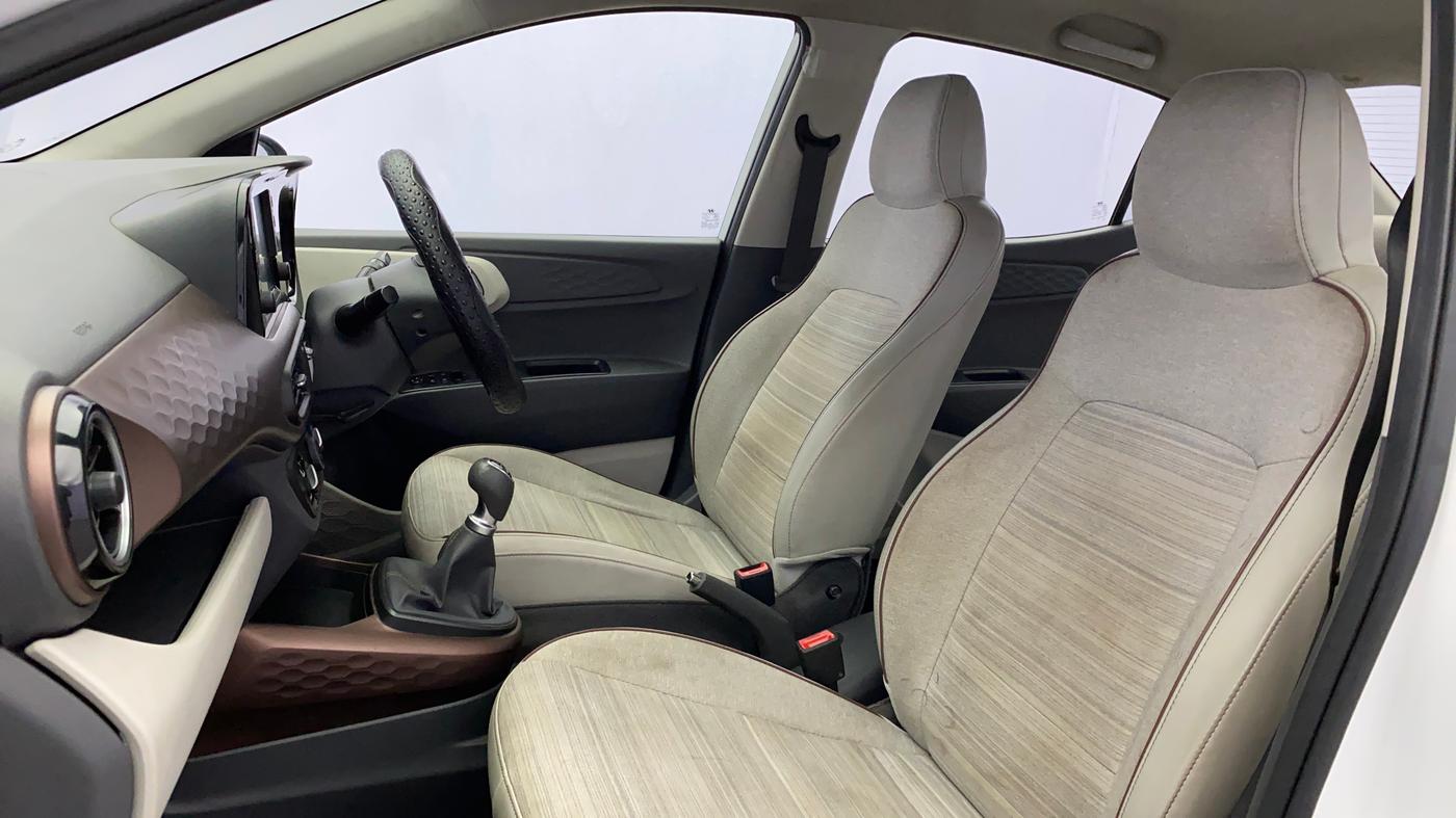 2020 Hyundai AURA SX 1.2, Petrol, Manual, 47,353 km, Right Side Front Door Cabin