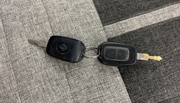 2016 Renault Kwid RXT 0.8, Petrol, Manual, 90,905 km, Key Close Up