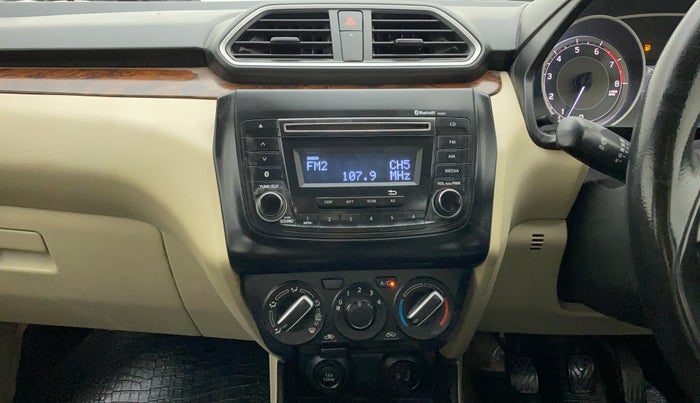 2017 Maruti Dzire VXI, Petrol, Manual, 71,574 km, Air Conditioner