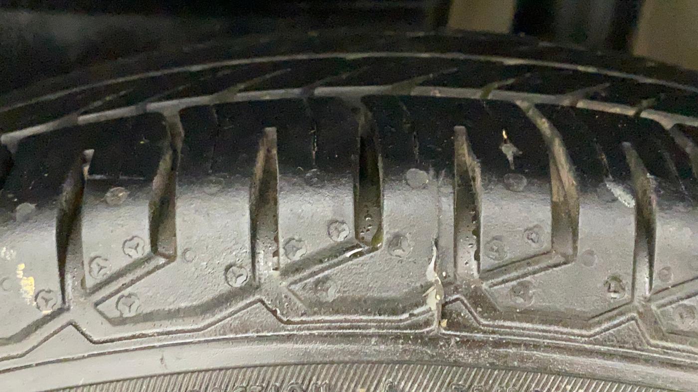 2017 Maruti Dzire VXI, Petrol, Manual, 71,574 km, Left Rear Tyre Tread