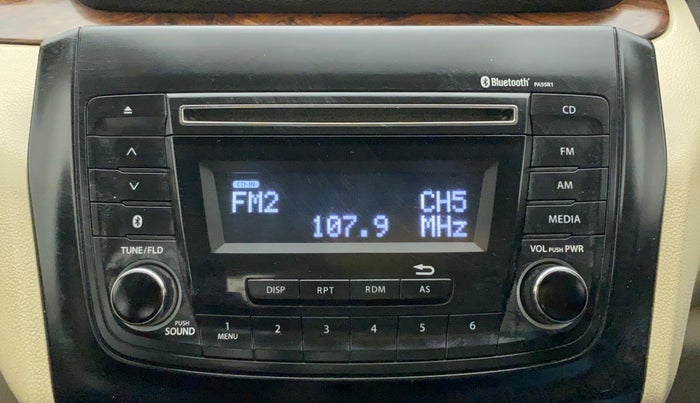 2017 Maruti Dzire VXI, Petrol, Manual, 71,574 km, Infotainment System