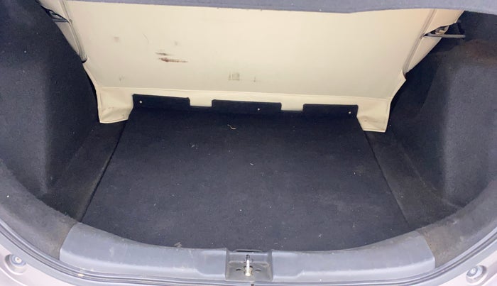 2017 Honda Jazz 1.2L I-VTEC V AT, Petrol, Automatic, 60,193 km, Boot Inside