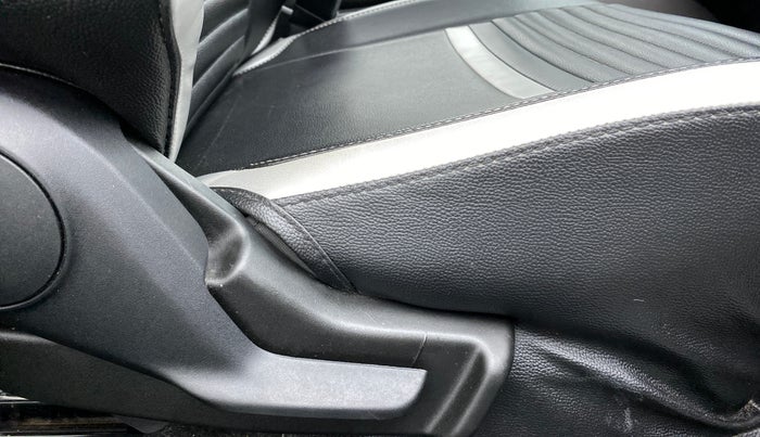 2019 Maruti Baleno DELTA 1.2 K12, Petrol, Manual, 11,334 km, Driver Side Adjustment Panel