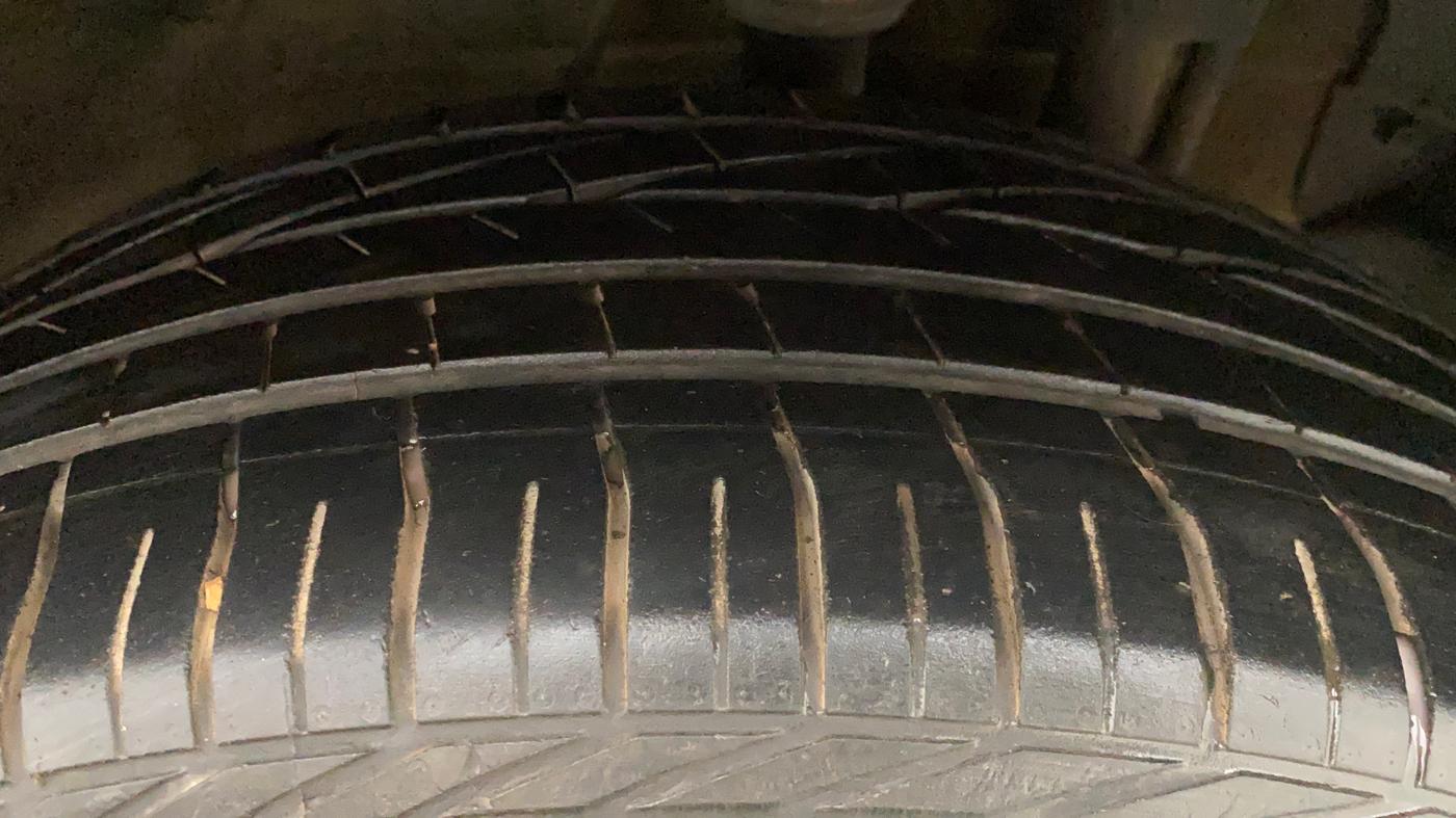 2019 Tata NEXON XZA PLUS DIESEL, Diesel, Automatic, 40,287 km, Left Rear Tyre Tread