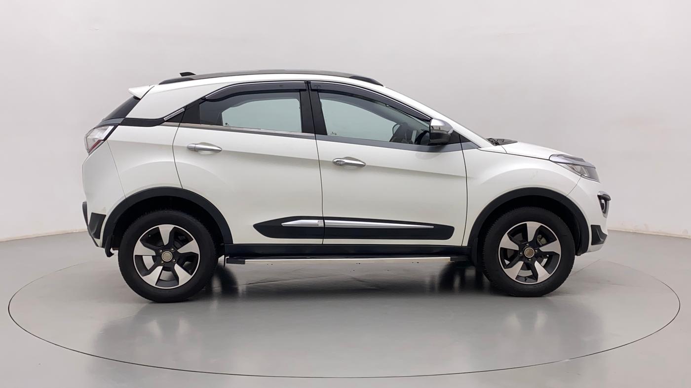 2019 Tata NEXON XZA PLUS DIESEL, Diesel, Automatic, 40,287 km, Right Side View