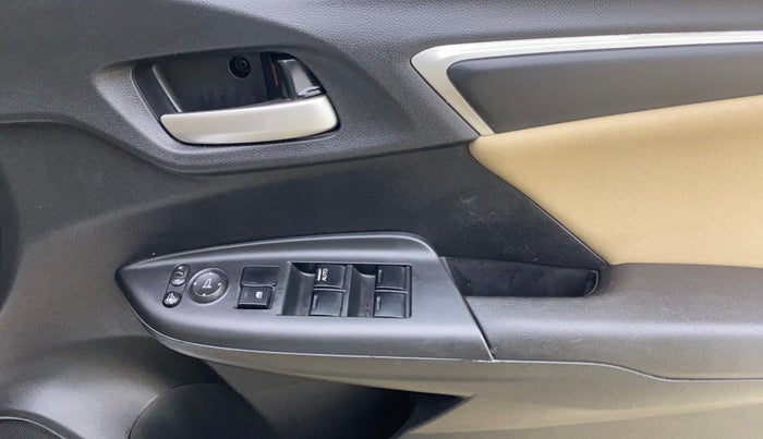 2017 Honda Jazz 1.2L I-VTEC V, Petrol, Manual, 62,700 km, Driver Side Door Panels Control