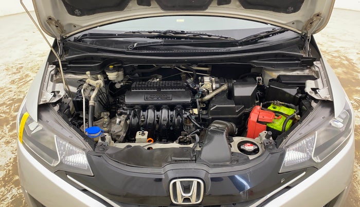 2017 Honda Jazz 1.2L I-VTEC V, Petrol, Manual, 62,700 km, Engine View