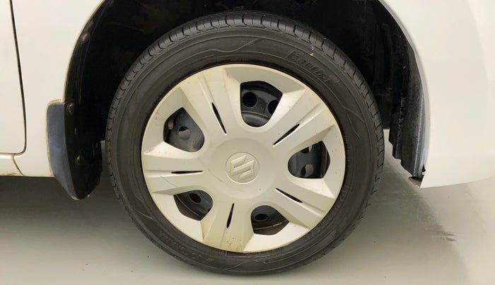 2015 Maruti Wagon R 1.0 VXI, Petrol, Manual, 91,399 km, Right Front Wheel