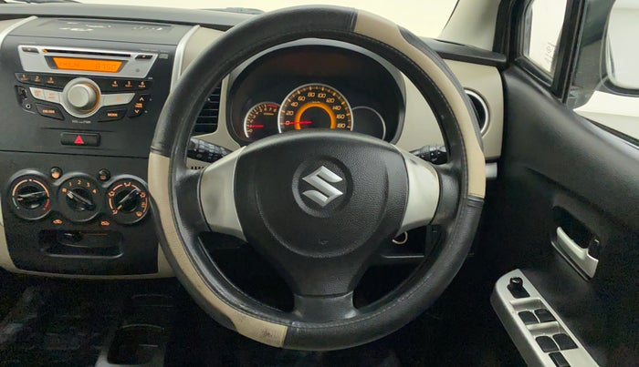 2015 Maruti Wagon R 1.0 VXI, Petrol, Manual, 91,399 km, Steering Wheel Close Up