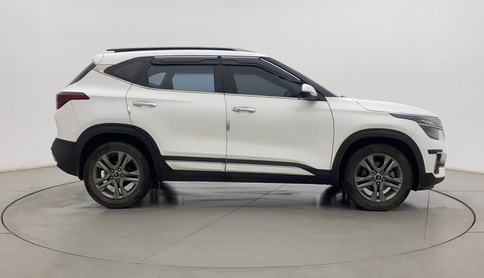 2022 KIA SELTOS HTX 1.5 PETROL, Petrol, Manual, 35,729 km, Right Side View