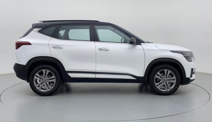 2019 KIA SELTOS HTX 1.5 PETROL MT, Petrol, Manual, 25,817 km, Right Side View