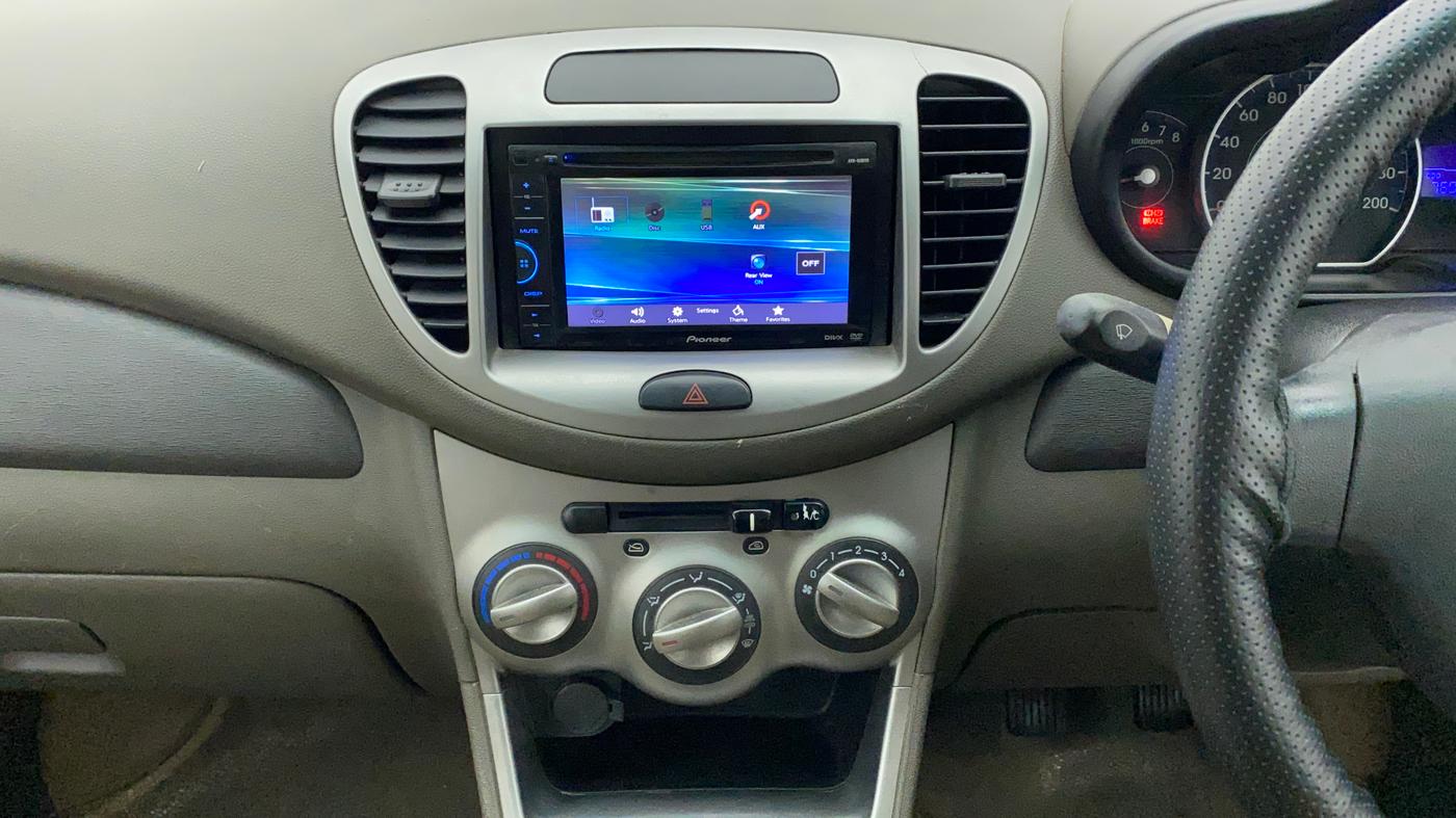 2014 Hyundai i10 MAGNA 1.1, CNG, Manual, 77,170 km, Air Conditioner