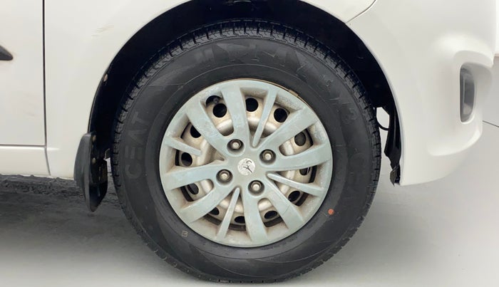 2014 Hyundai i10 MAGNA 1.1, CNG, Manual, 77,170 km, Right Front Wheel