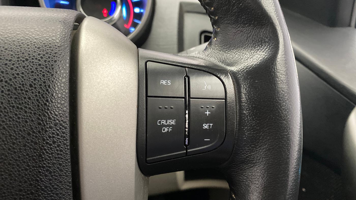 2016 Mahindra XUV500 W10, Diesel, Manual, 58,835 km, Adaptive Cruise Control