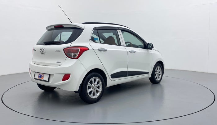 2015 Hyundai Grand i10 ASTA 1.2 AT VTVT, Petrol, Automatic, 31,166 km, Right Back Diagonal