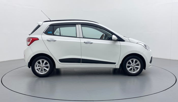 2015 Hyundai Grand i10 ASTA 1.2 AT VTVT, Petrol, Automatic, 31,166 km, Right Side View