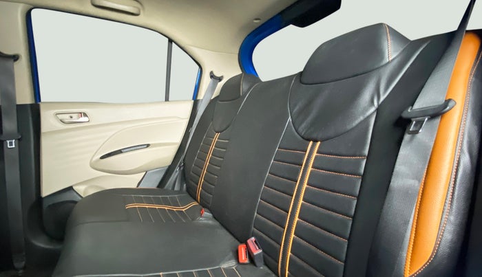 2019 Hyundai NEW SANTRO 1.1 SPORTS AMT, Petrol, Automatic, 20,320 km, Right Side Rear Door Cabin