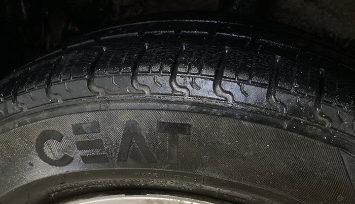 2016 Maruti Celerio ZXI AMT (O), Petrol, Automatic, 74,129 km, Right Rear Tyre Tread