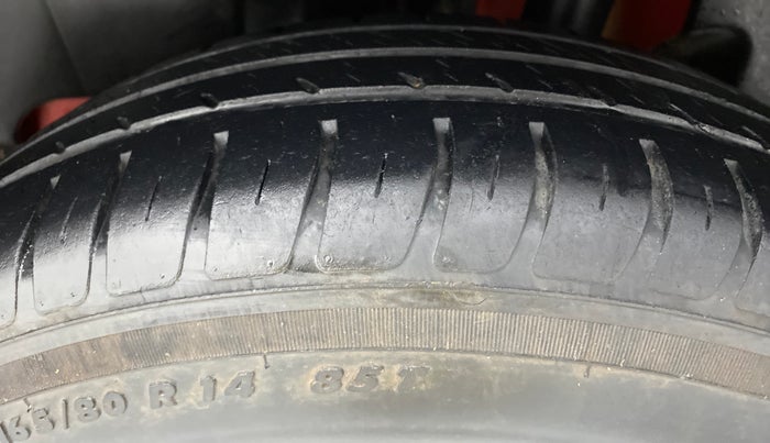 2019 Maruti Swift VXI AMT D, Petrol, Automatic, 32,922 km, Left Rear Tyre Tread