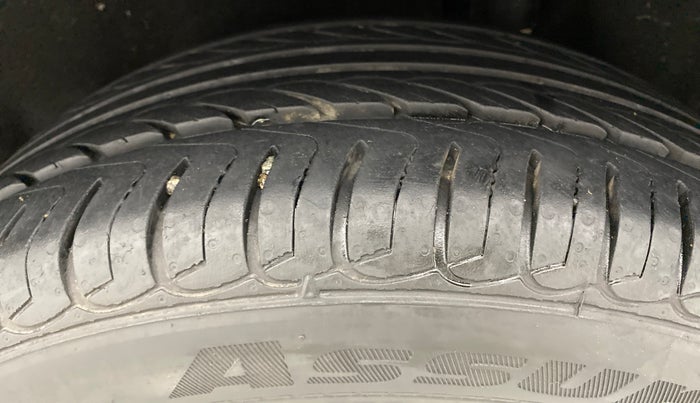 2018 Ford Ecosport 1.5 TITANIUM TI VCT, Petrol, Manual, 20,648 km, Left Rear Tyre Tread