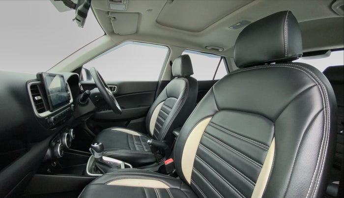 2020 Hyundai VENUE 1.0 Turbo GDI DCT SX+DT, Petrol, Automatic, 24,544 km, Right Side Front Door Cabin