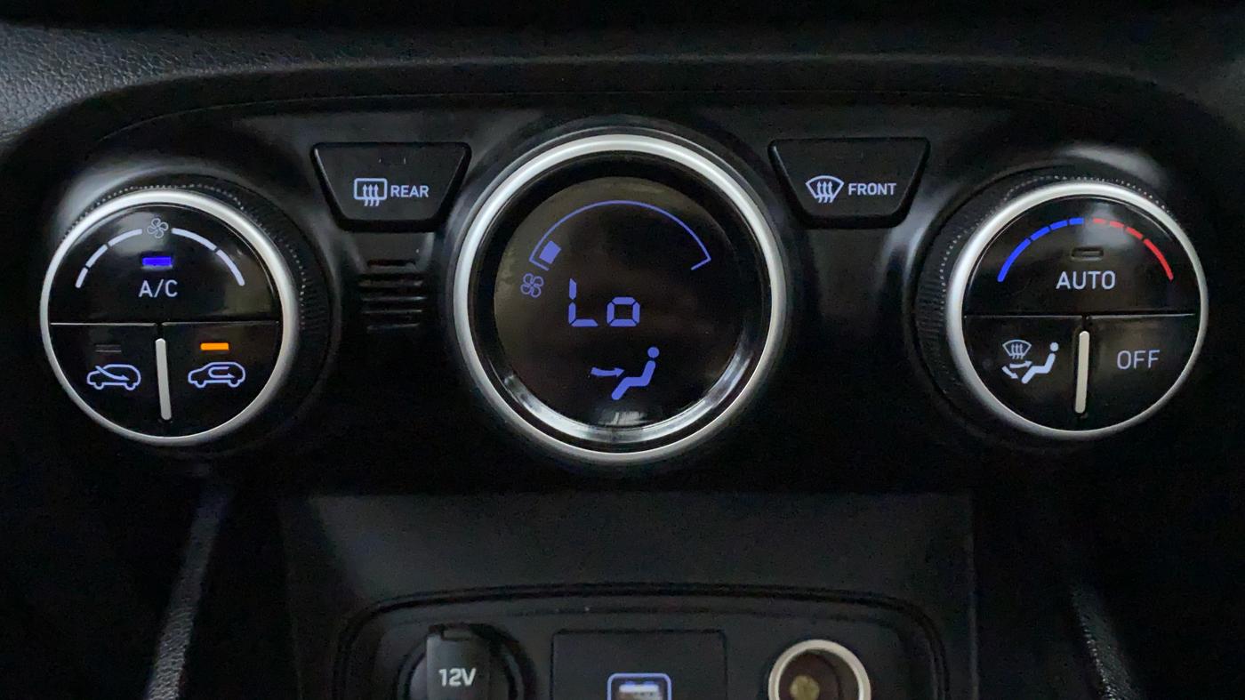 2020 Hyundai VENUE 1.0 Turbo GDI DCT SX+DT, Petrol, Automatic, 24,544 km, Automatic Climate Control
