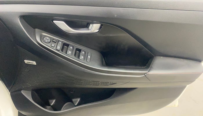 2020 Hyundai Creta SX (O) 1.4 TURBO DCT, Petrol, Automatic, 67,600 km, Driver Side Door Panels Control