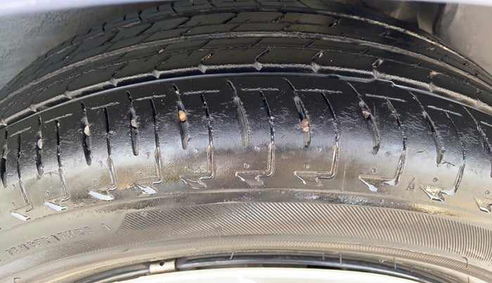 2018 Maruti IGNIS DELTA 1.2 AMT, Petrol, Automatic, 29,038 km, Left Rear Tyre Tread