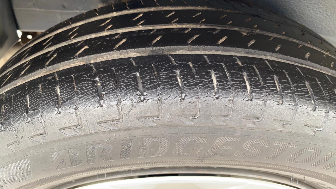 2018 Maruti IGNIS DELTA 1.2 AMT, Petrol, Automatic, 29,038 km, Right Rear Tyre Tread